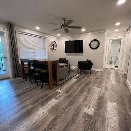 Appartamento Cozy Haven In The Cloud Atlanta Esterno foto