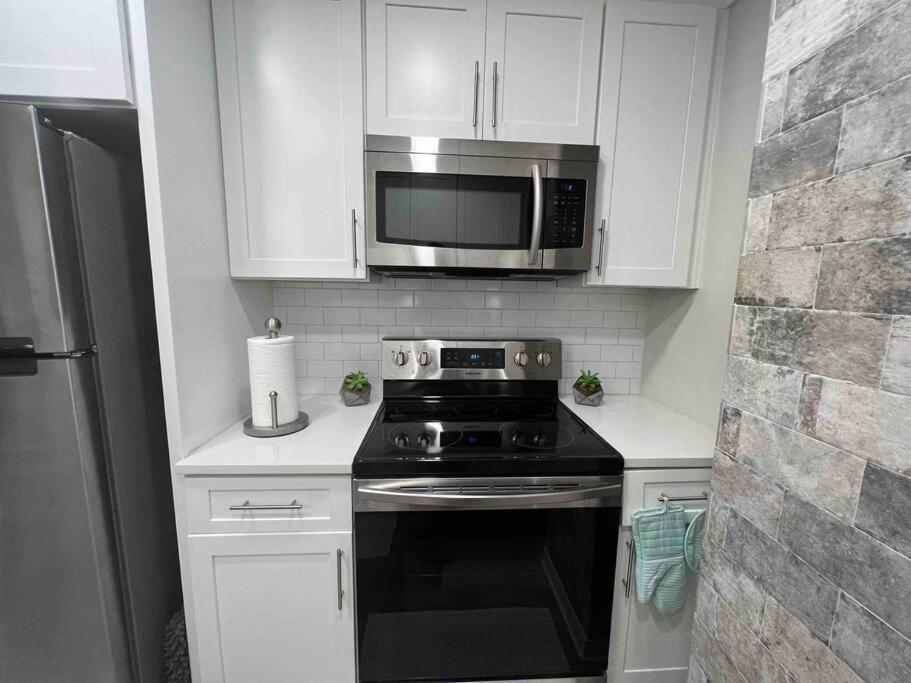 Appartamento Cozy Haven In The Cloud Atlanta Esterno foto